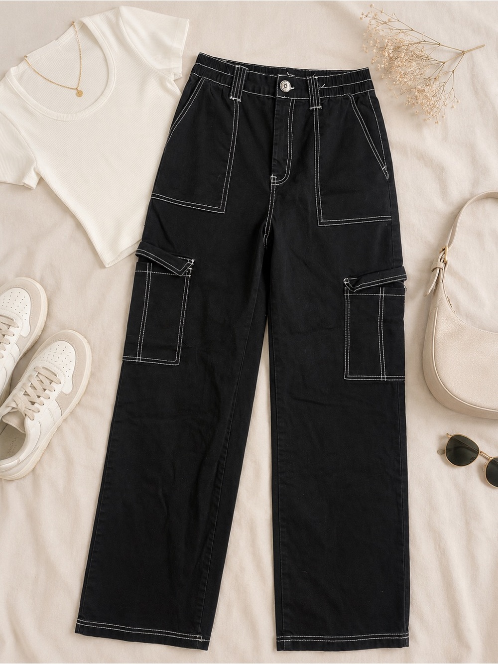 Refuge Black Cargo Pants Women’s M White Contrast Stitch Utility Wide Leg